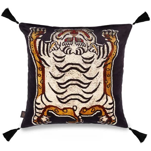 Tigris Pillow in Black